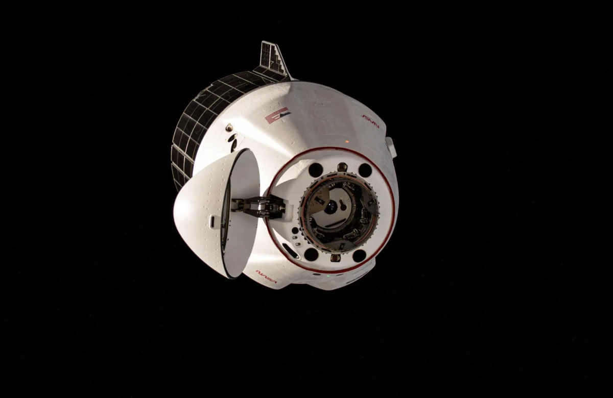 SpaceX Dragon Cargo Capsule Undocks from ISS and Begins Journey Back to Earth